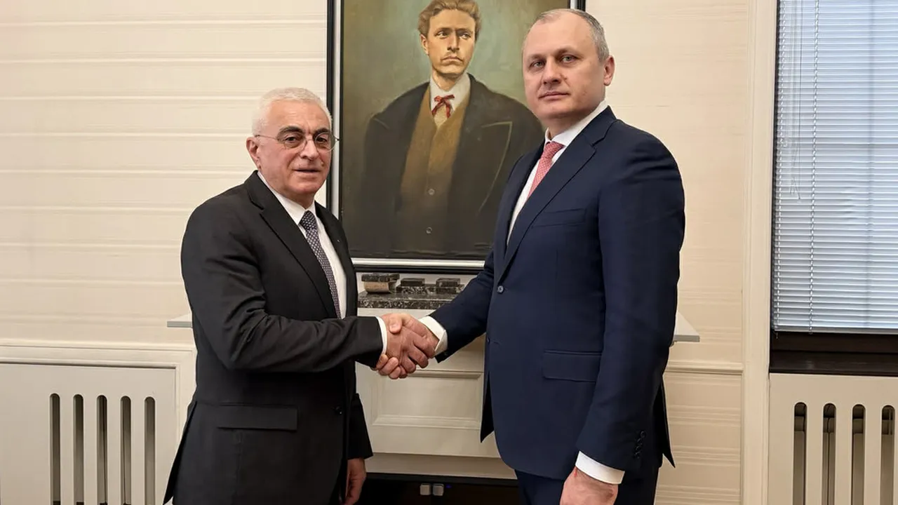 Шарков начело на електронното управление: Пълна сигурност на машинния вот