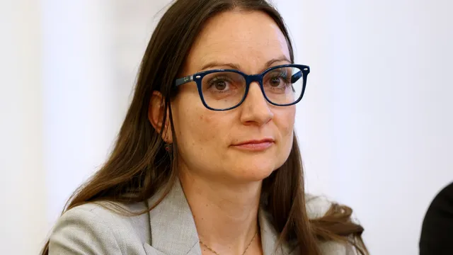 Ирина Щонова пое щафетата на икономическата политика от Петър Дилов