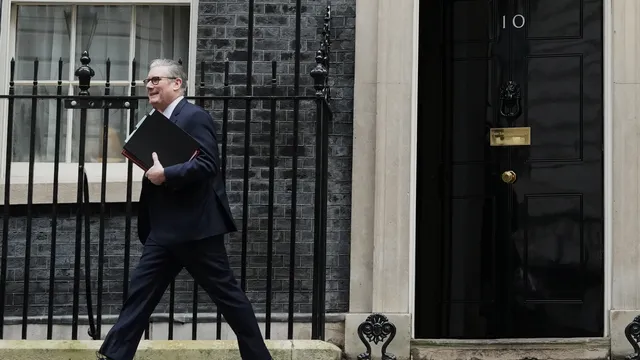 The Times: Стармър отказа на Тръмп използването на британски бази за удари срещу Иран