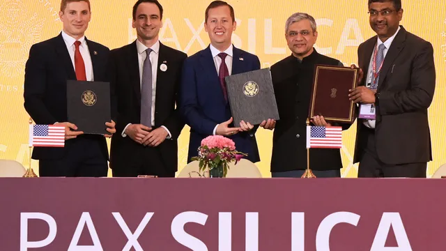 Индия се присъединява към САЩ в съюз за сигурни вериги за доставки