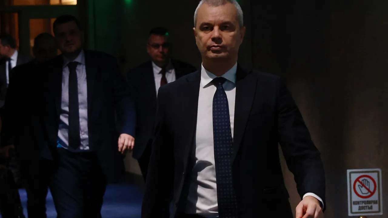 Костадинов: Целта на кабинета "Гюров" е да разчиства сметки