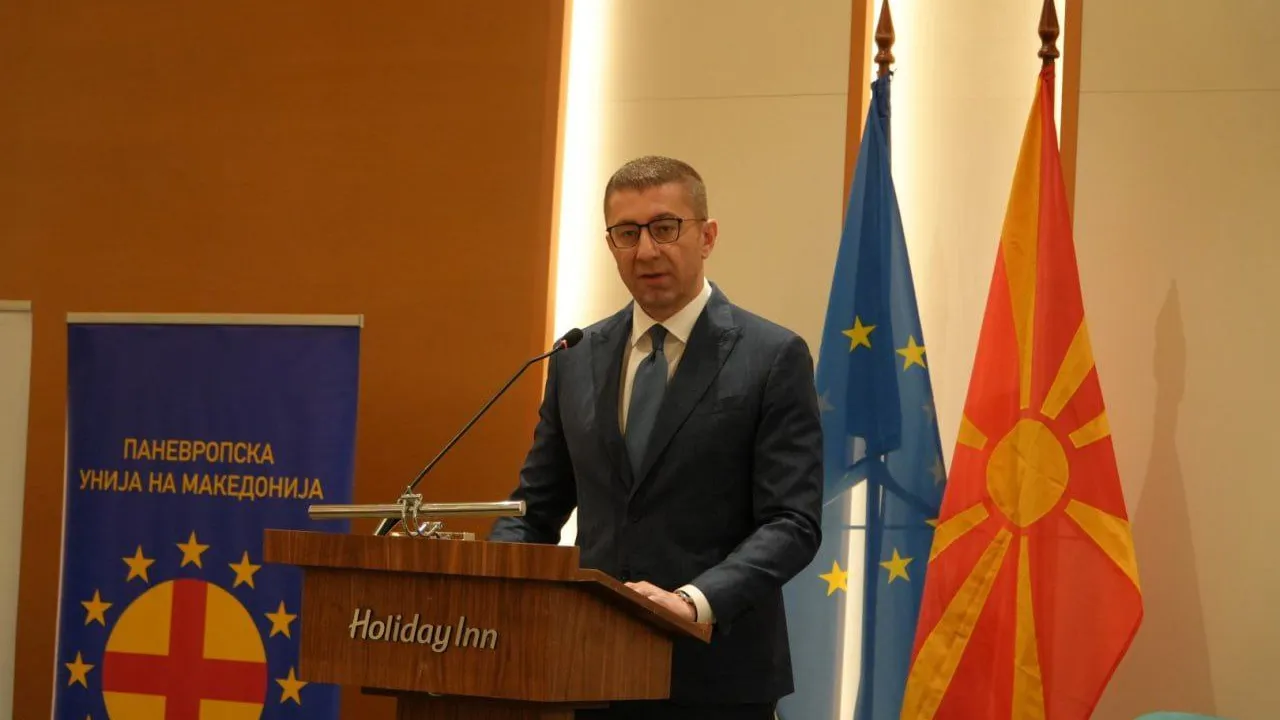 Мицкоски: Северна Македония е жертва на тормоз в процеса на разширяване на ЕС