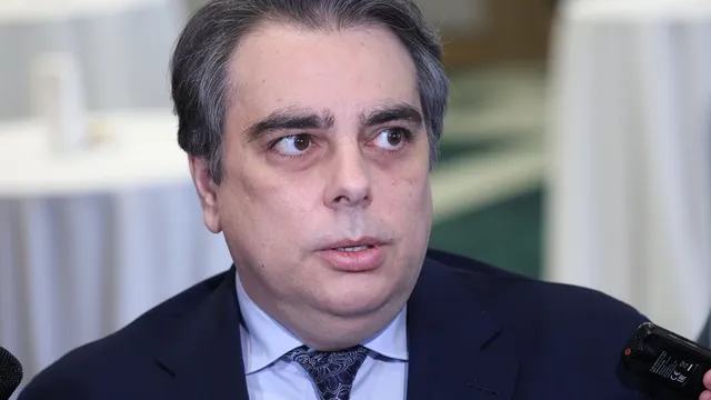 Василев: Най-накрая правосъден министър, който сложи Сарафов на дузпа (Видео)