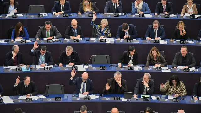 ЕП замрази ратификацията на търговската сделка със САЩ