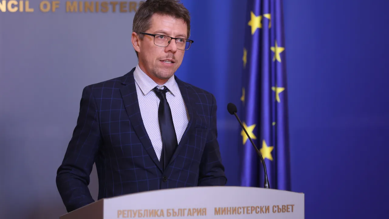 ЕК потвърди: Цицелков има 5-годишна забрана за участие в мисии за наблюдение на избори на ЕС