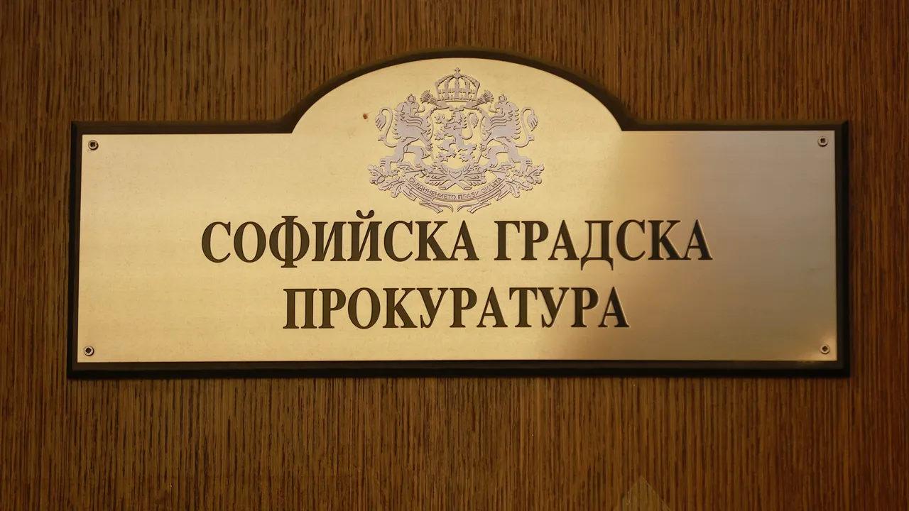 Три сигнала до СГП за натиск от служебния вътрешен министър