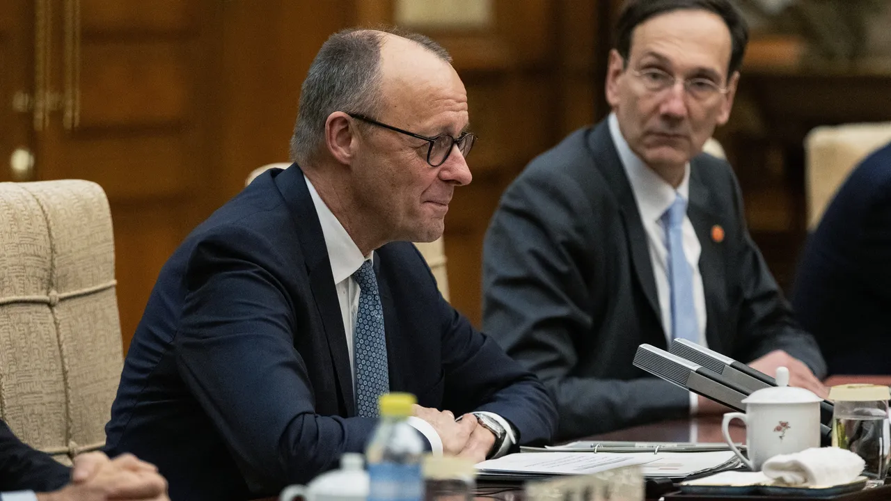 Мерц: Търговският дефицит с Китай е "нездравословен"