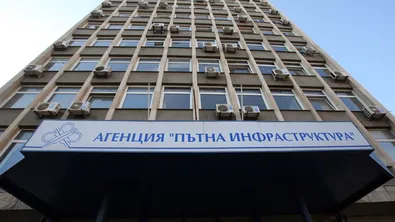 Ремонт затваря ленти на АМ „Тракия“ в посока София