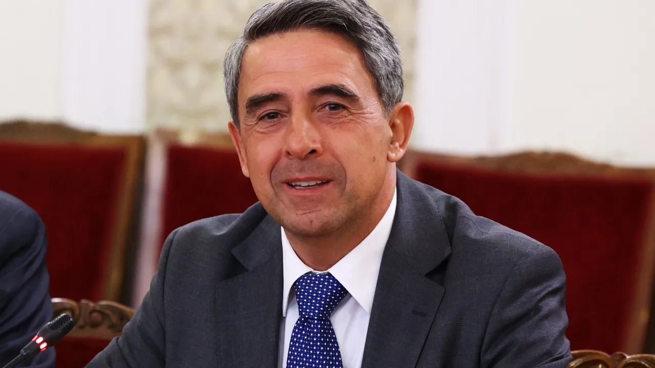 Росен Плевнелиев: Служебният кабинет ще даде пълен комфорт на проекта на Радев