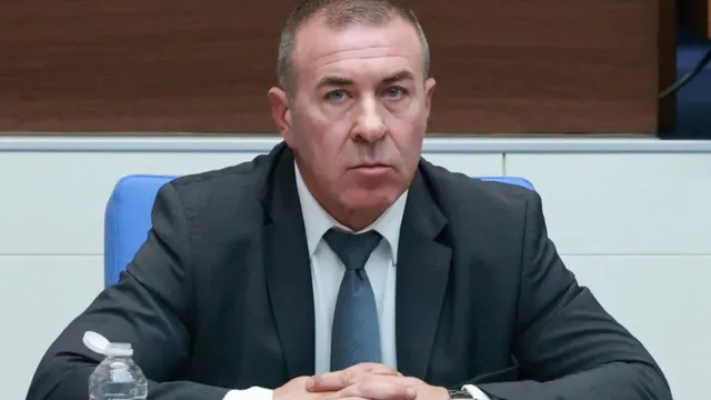 Рашков за отстраняването му: Замитат се следи за "Петрохан", които водят към една политическа сила в НС