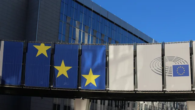 Брюксел с ултиматум: РСМ да промени конституцията и да покаже воля