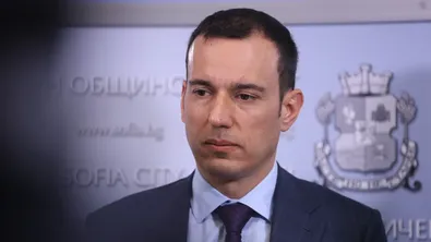 Терзиев към Бонев за небостъргача: Обвиняват ме за всички грехове на земята