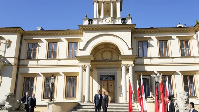 Полша призова гражданите си да напуснат спешно Иран, Израел и Ливан