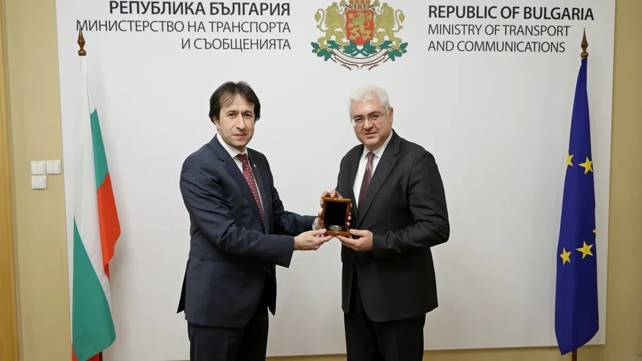 Облекчаване на трафика с Турция обсъдиха Исмаилов и Уянък