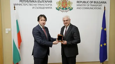 Облекчаване на трафика с Турция обсъдиха Исмаилов и Уянък