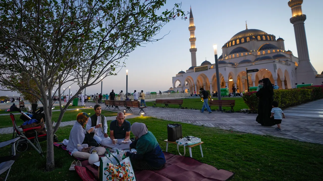Войната стигна Персийския залив: взривове в Дубай, ракети към база в Кувейт
