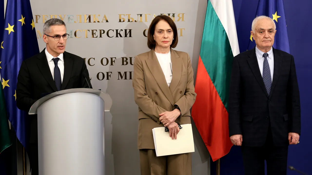 Надежда Нейнски: Знаем колко български граждани са в региона