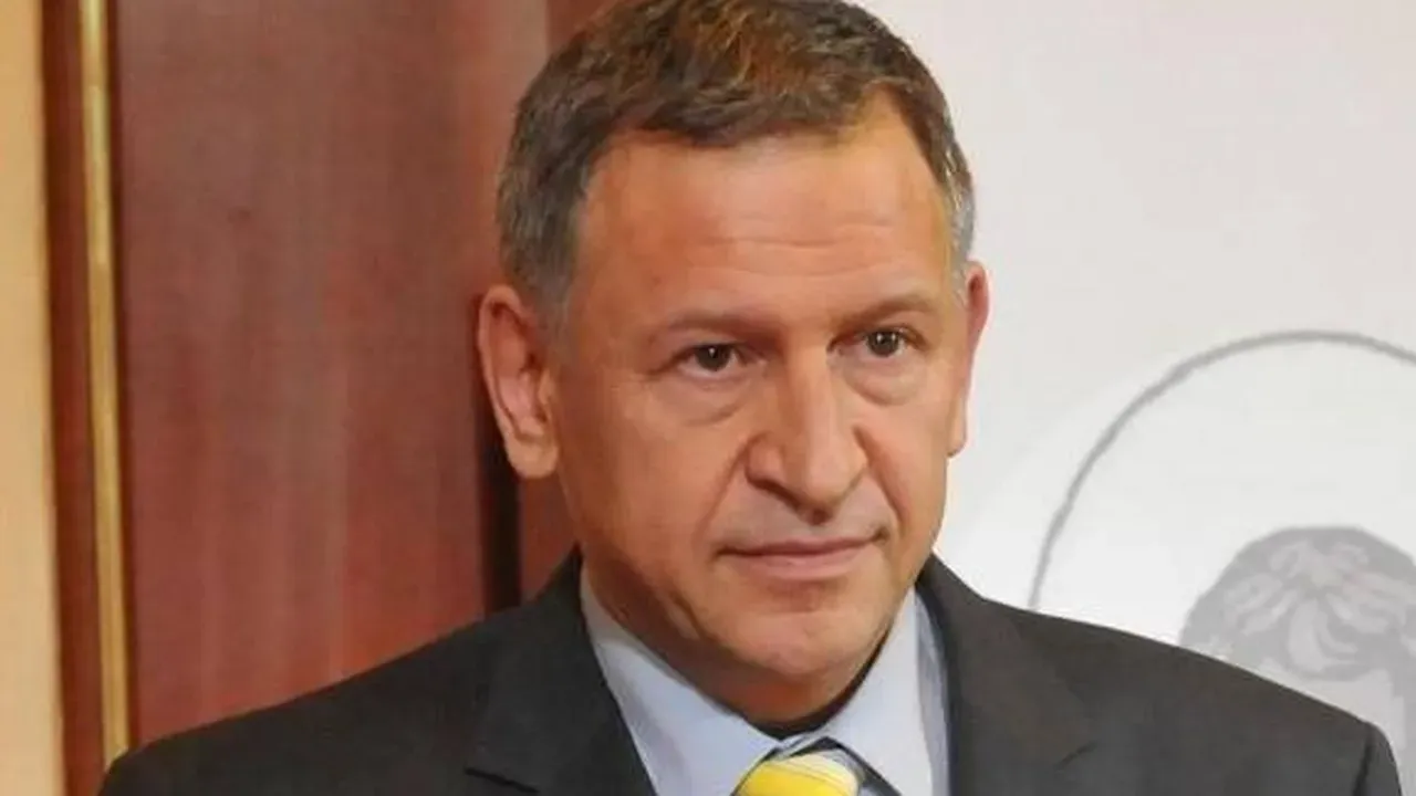 Стойчо Кацаров: Радев е следствие от площада – той ще изведе ГЕРБ от политиката