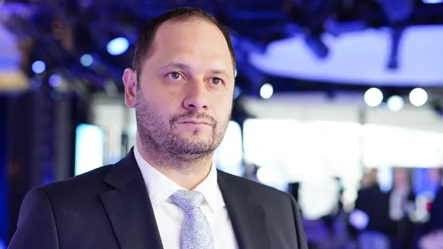 Петър Витанов ли ще оглави листата на Румен Радев?