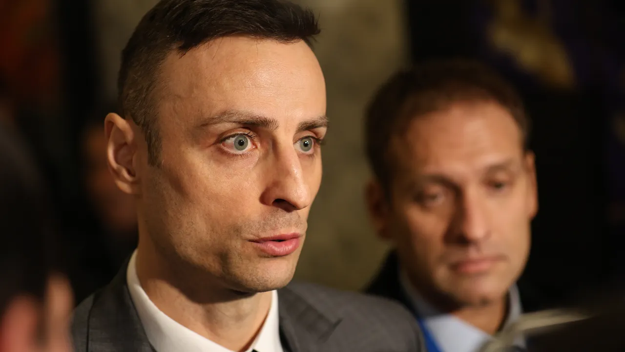 Бербатов: Чувствам отговорност като част от кабинета на Гюров