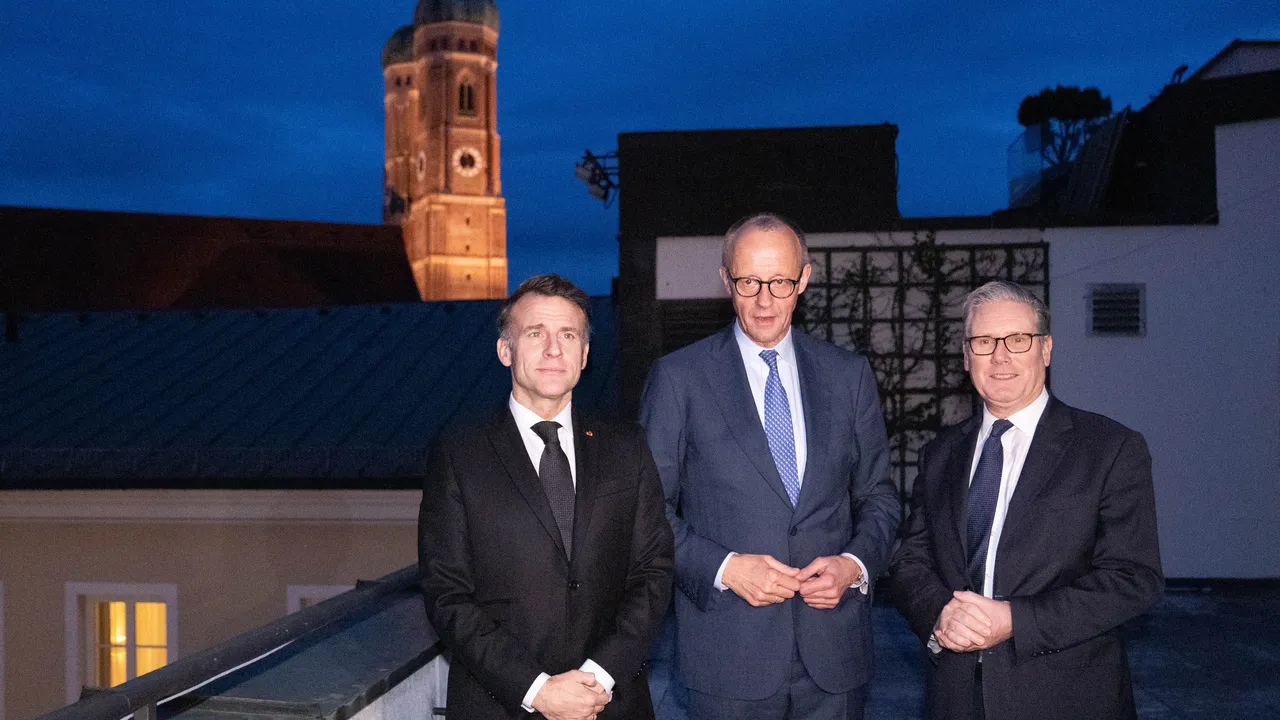 Франция, Германия и Великобритания готови за „отбранителни действия“ срещу Иран