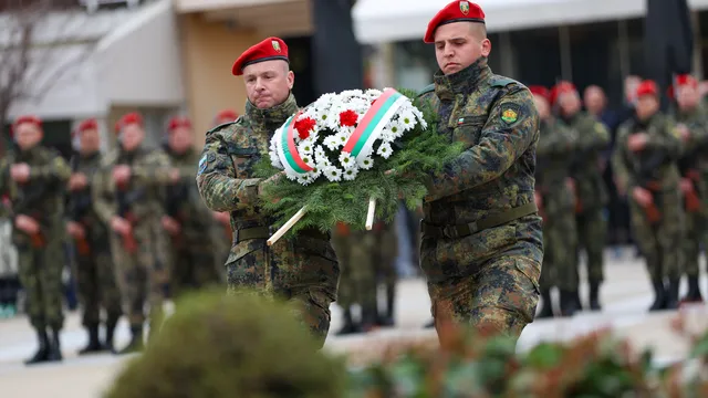 Димитровград разгръща 148-метровото „Горди българи“ за 3 март