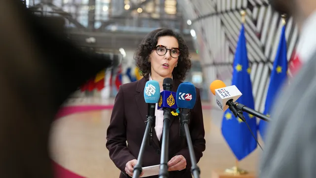 ЕС помага на държавите членки да евакуират част от гражданите си, блокирани в Близкия изток