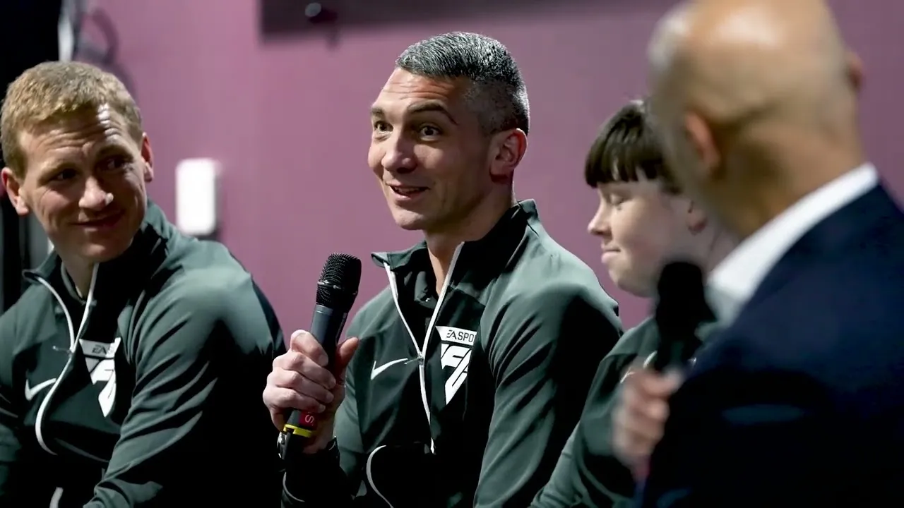 Историческо: Българският съдия във Висшата лига...прави ковчези