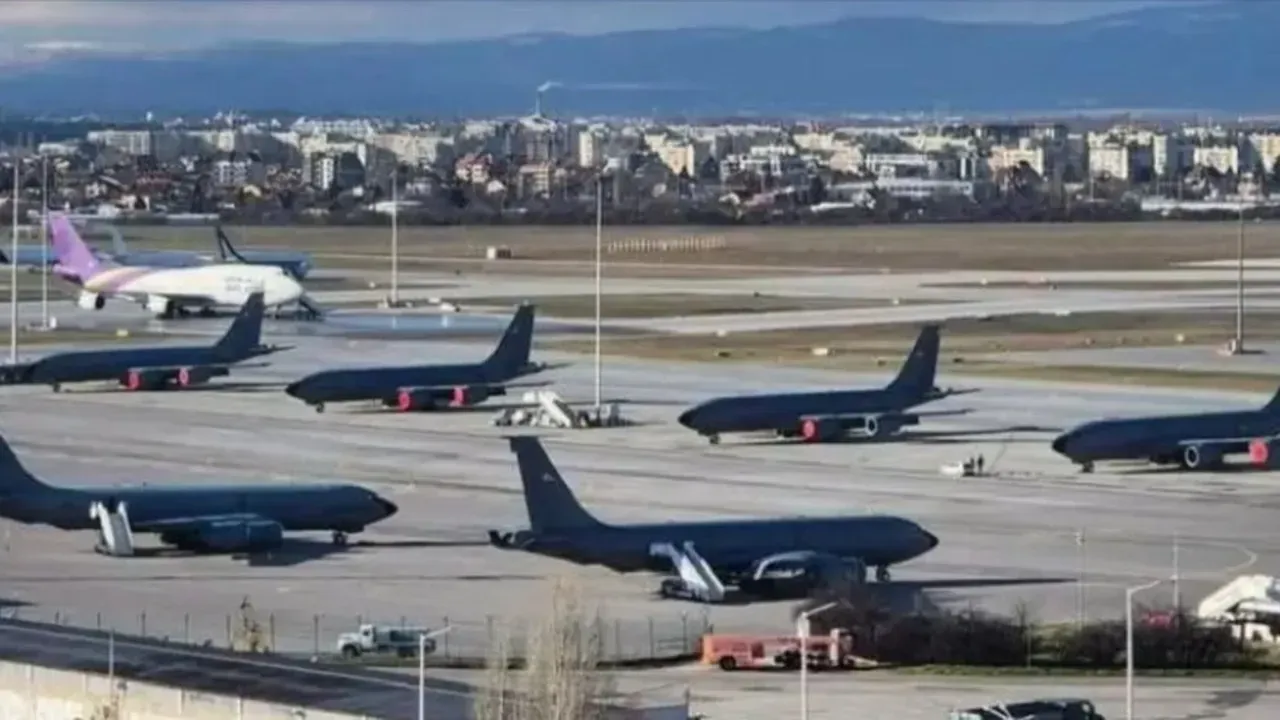 Васил Данов: Неубедително е, че американските военни самолети на летище "Васил Левски" са на учение