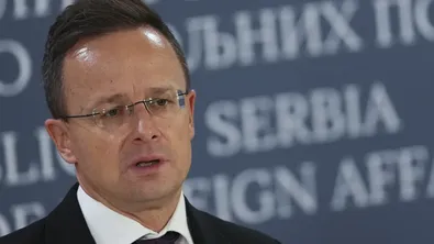 Сиярто: Унгария няма да бъде въвлечена във войната в Украйна