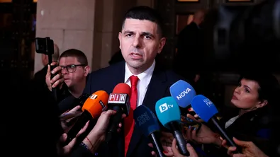 Мирчев: Правителството трябва да вземе мерки за потенциални мигрантски вълни