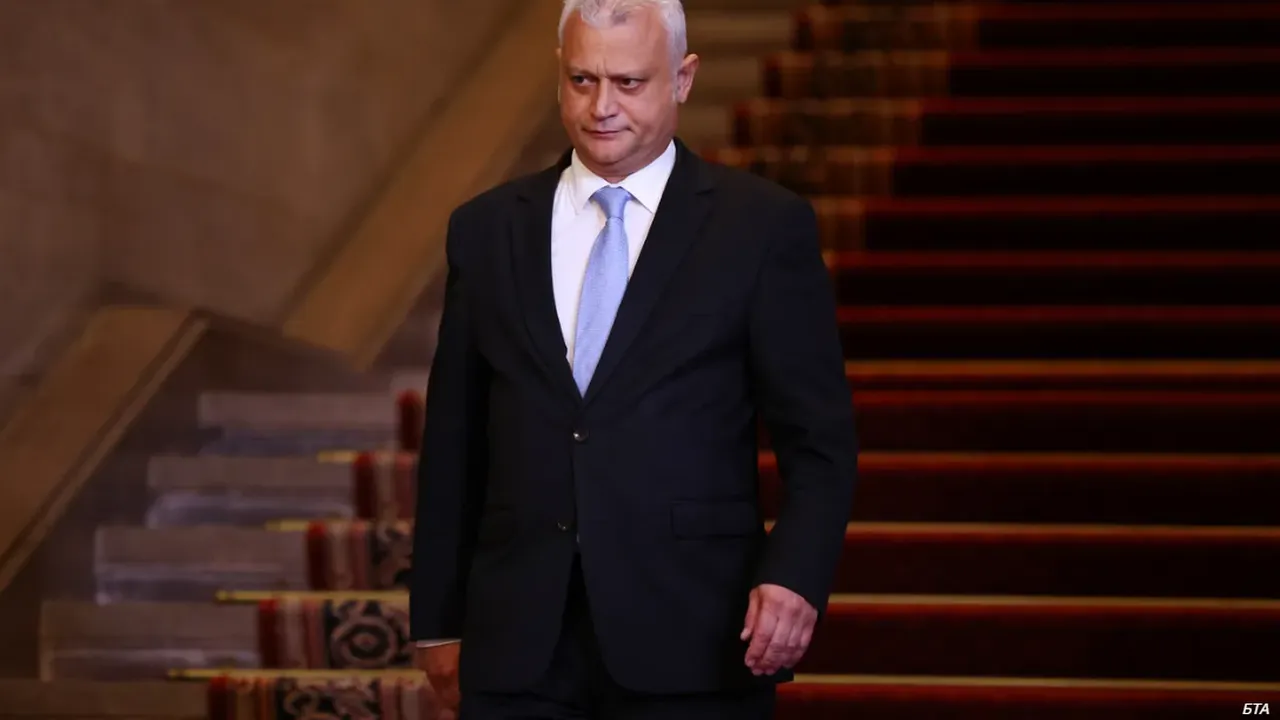 Дечев към служителите на МВР: Искам да бъдете смели като тигри