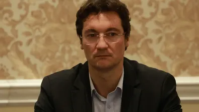 Крум Зарков повежда листите на БСП в София и Бургас
