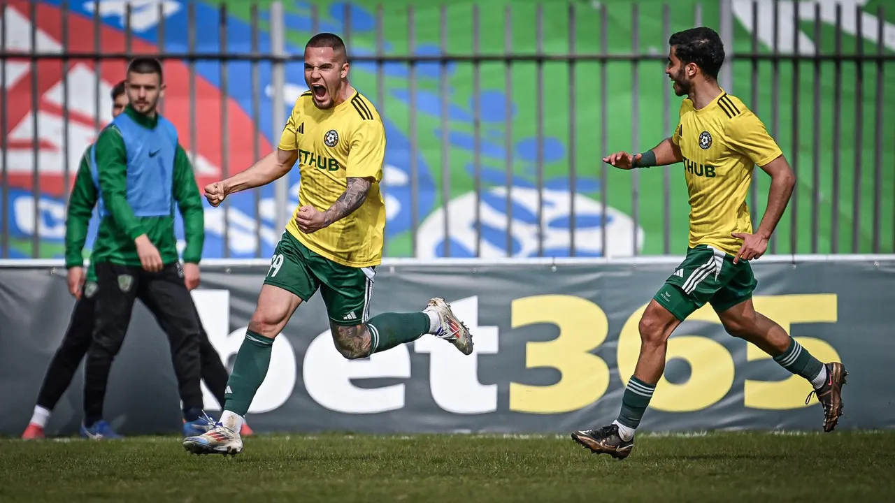 Добруджа прати Берое с единия крак във Втора лига