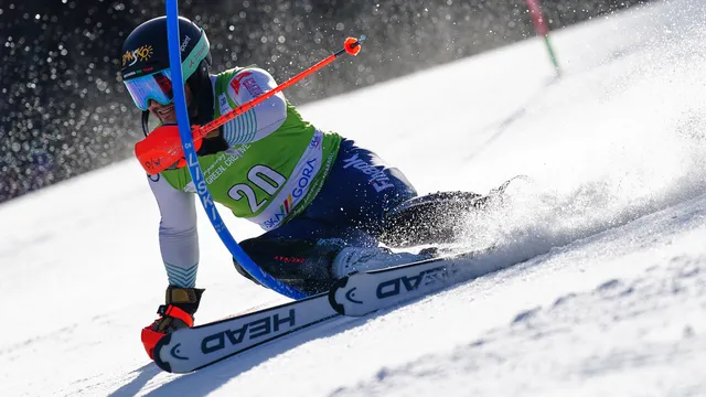 Алберт Попов влезе в зоната на точките в Кранска гора