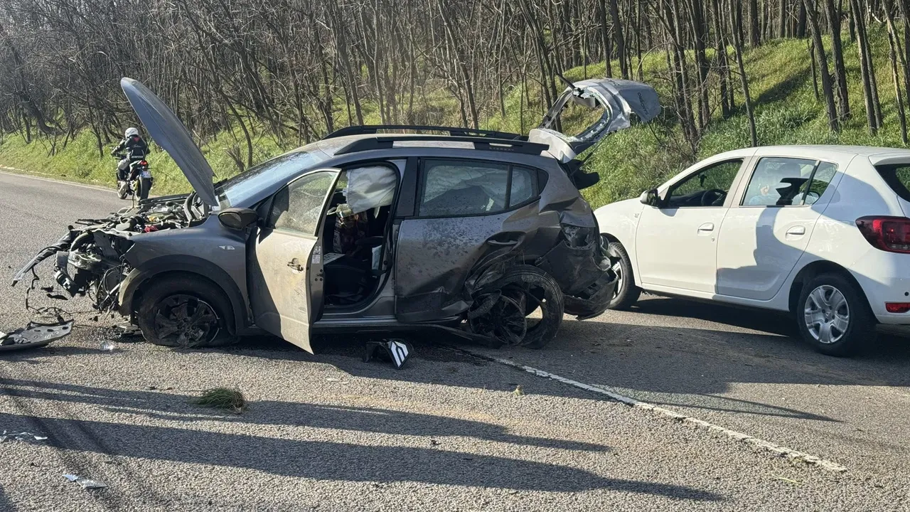 Трима пострадали при катастрофа между Стара Загора и Казанлък