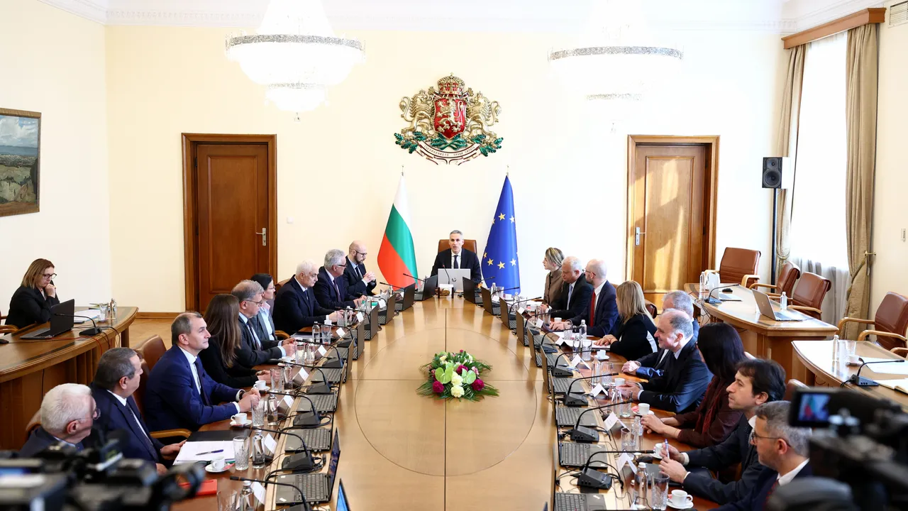 Първан Симеонов: Кабинетът "Гюров" може да е формула за това, което ни чака