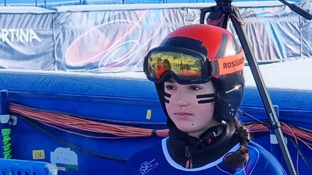 Развяха българското знаме пред болницата, където ще оперират Малена