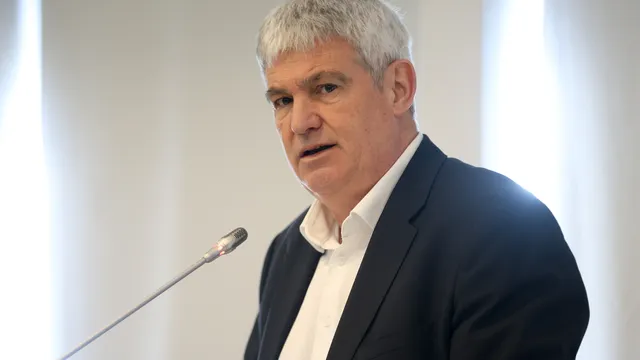 КНСБ настоява за ежегоден ръст на заплатите с 10 процента