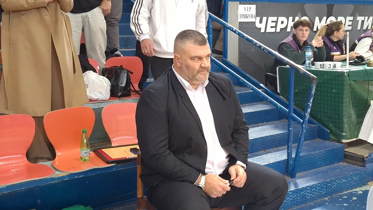 Скандал в баскетбола: Треньорът на Черно море скочи на федерацията