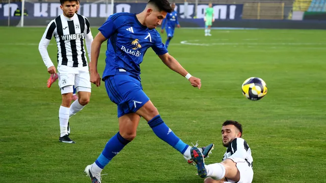 Левски удари Локомотив Пд след дузпа в края и ходене по мъките