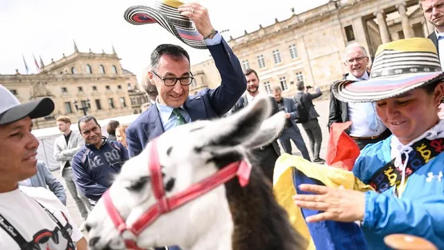 Син на турски гастарбайтери става премиер на Баден‑Вюртемберг