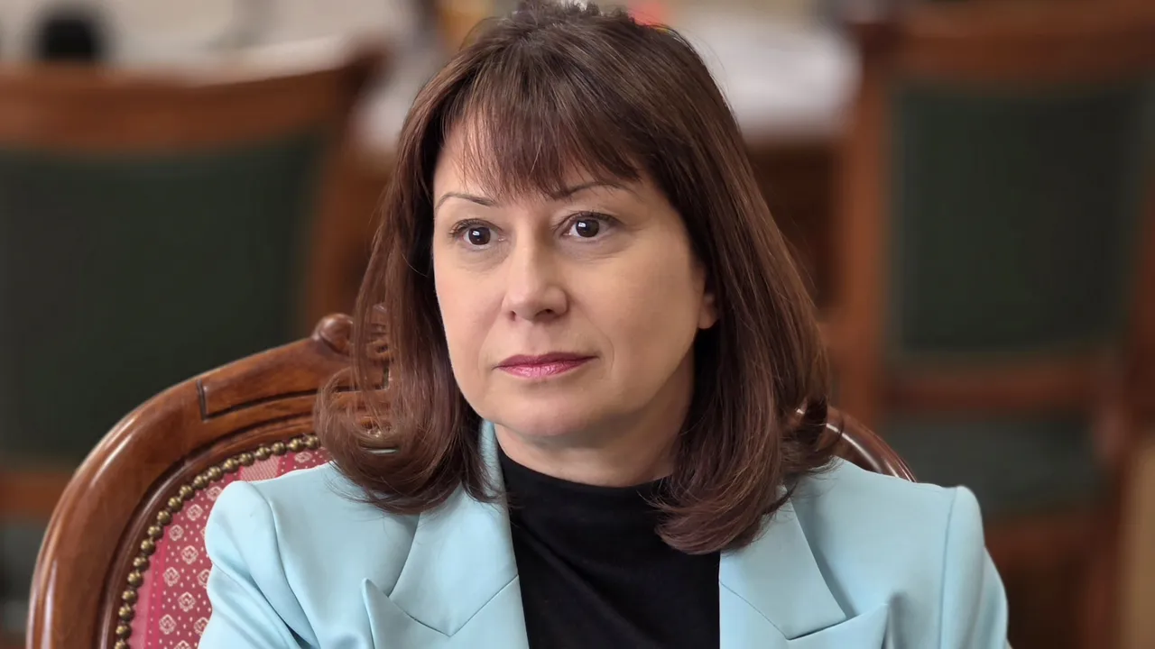 Омбудсманът: Деца със СОП учат с под половината от часовете