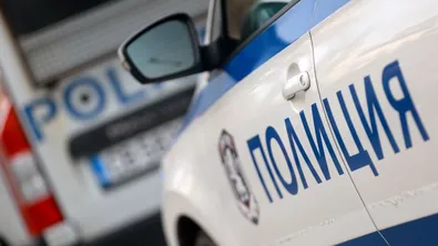 Сигнал за бомба блокира улица в центъра на София