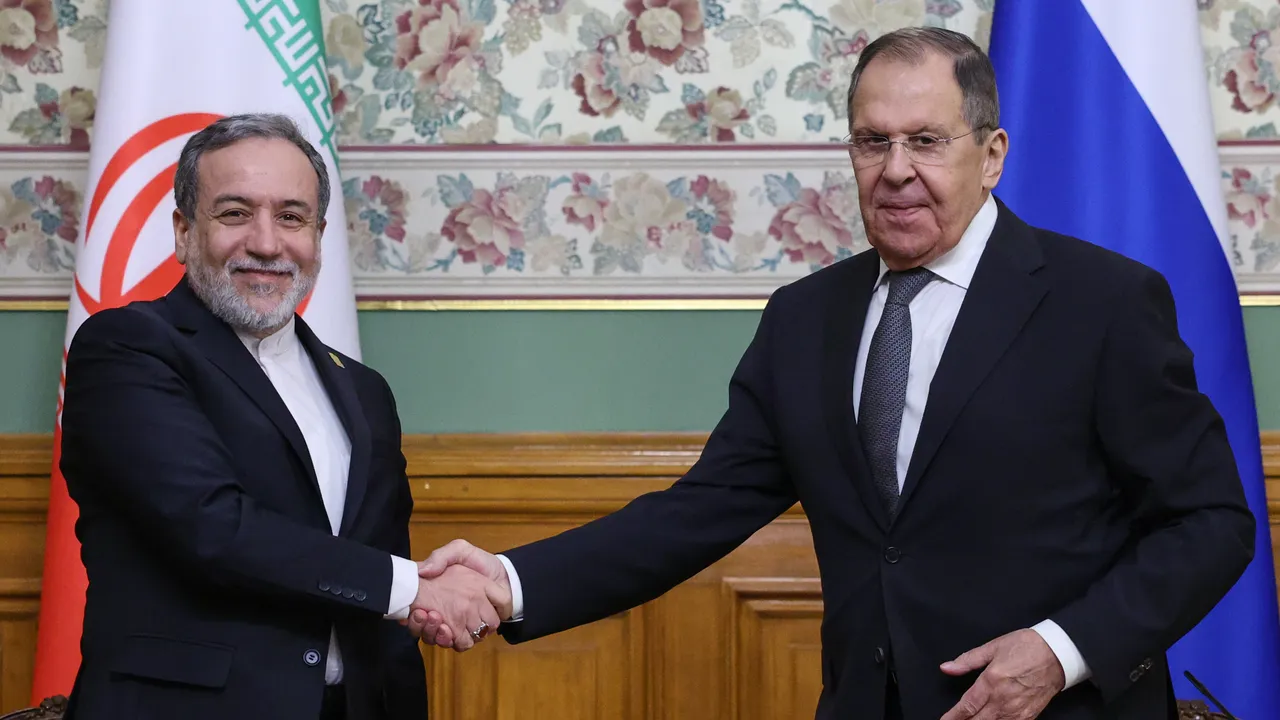 Лавров и Арагчи констатираха "непровокирана агресия на САЩ и Израел срещу Иран"