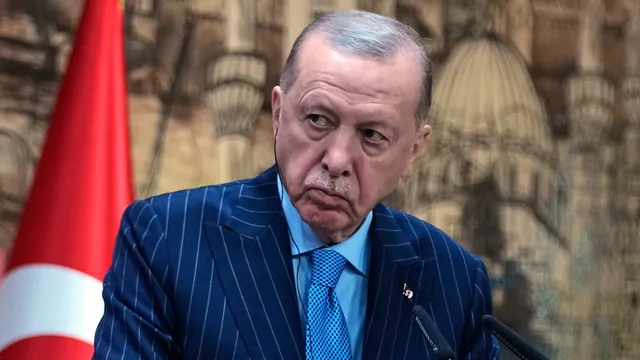 Ердоган към Зеленски: Войната в Иран не трябва да спира усилията за мир в Украйна