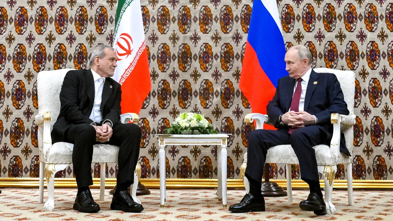 Путин и Пезешкиан с нов разговор за "агресията" срещу Иран