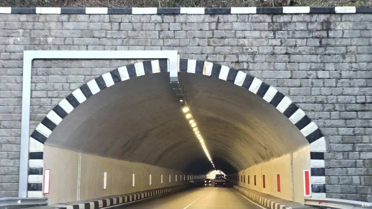 Затварят тунел „Железница“ на АМ „Струма“ за 24 часа