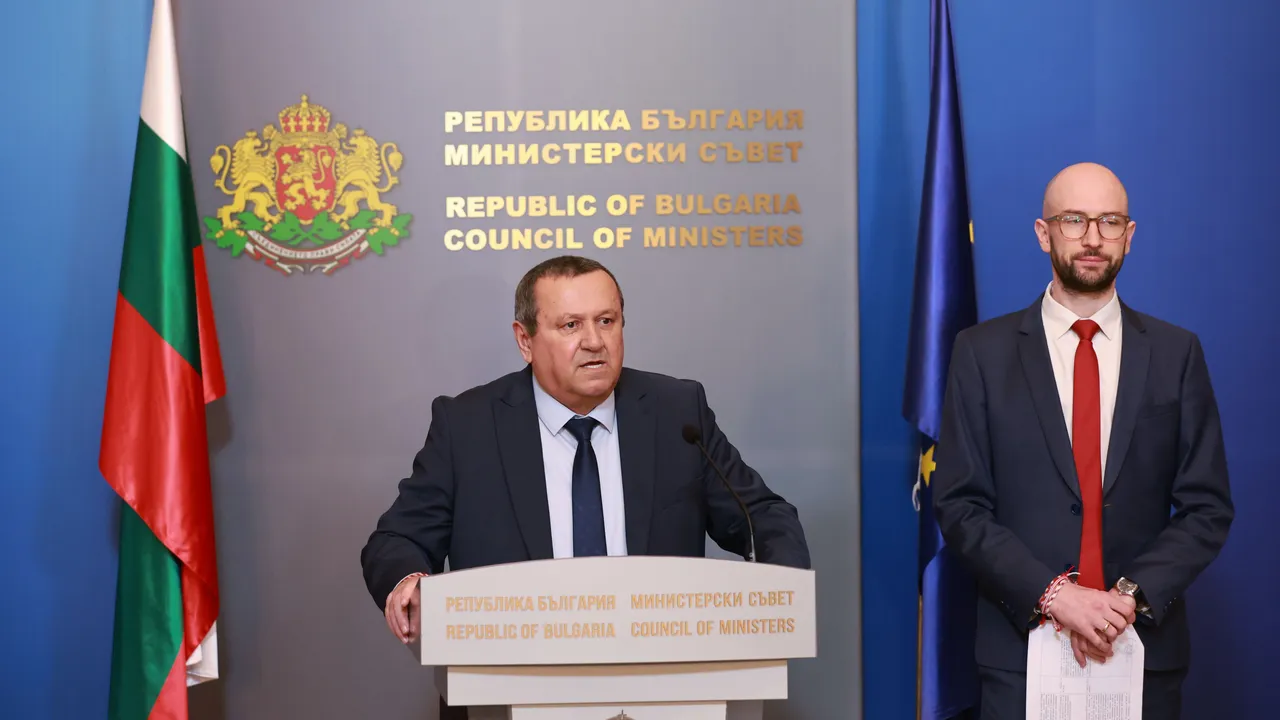 Клисурски: Готови сме да защитим българските граждани при повишени цени на петрола