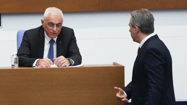 Сблъсък в парламента за изборите: обвинения в саботаж на машинния вот